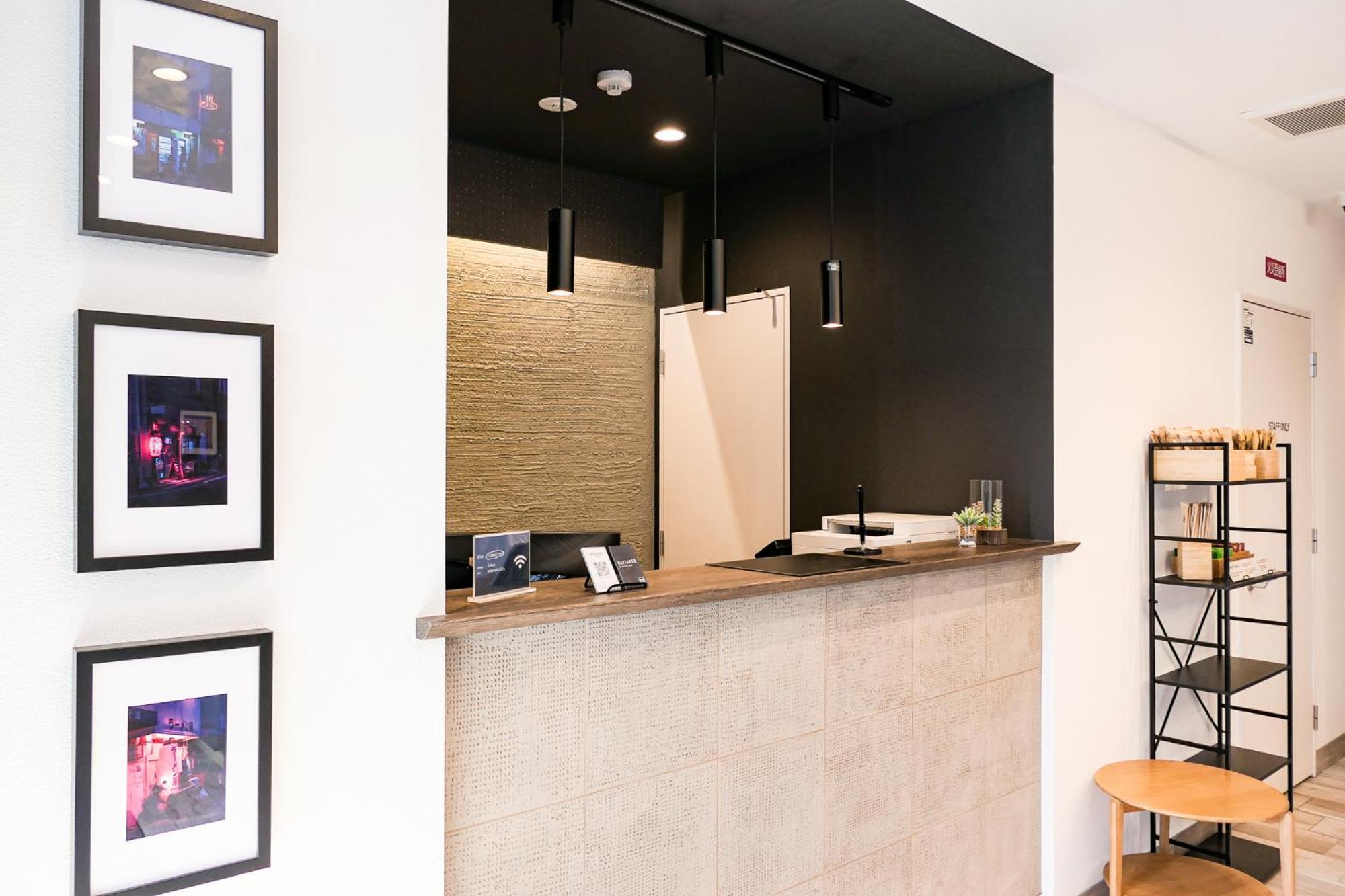 Hotel Wayfarer Matsu à Ōsaka Extérieur photo